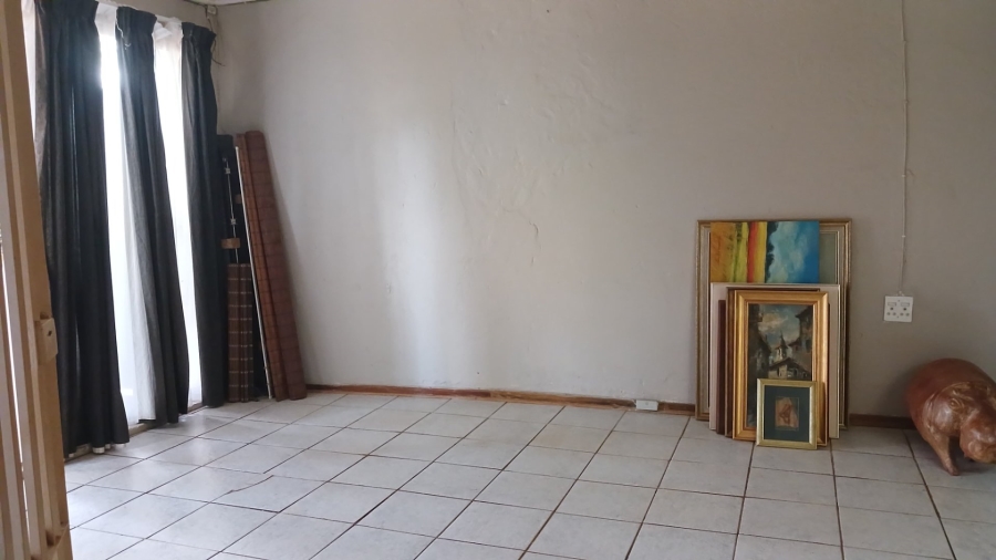  Bedroom Property for Sale in Vredenhof Sh Free State